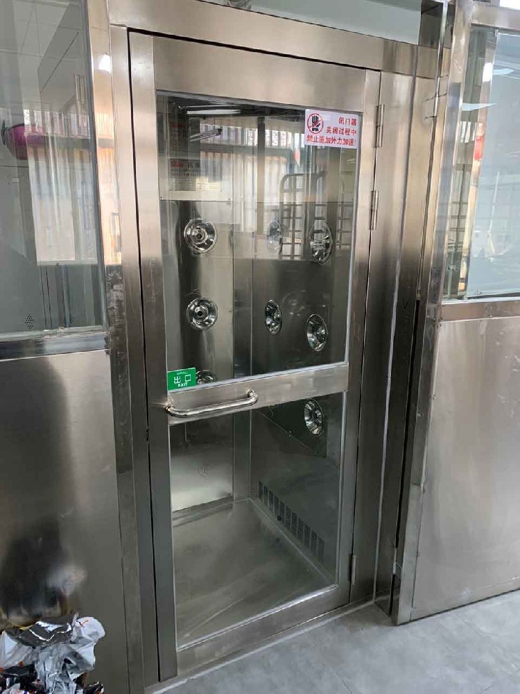 徐州多人雙吹風(fēng)淋室通道多少一臺(tái)