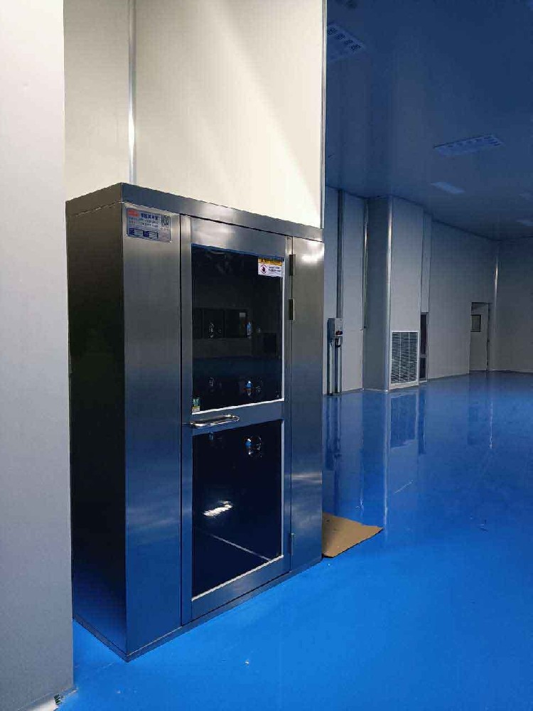 上海凈化車間風(fēng)淋室安裝