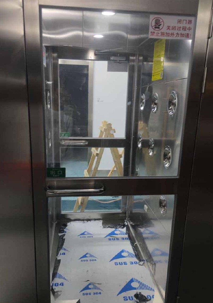 上海凈化車間風(fēng)淋室保養(yǎng)