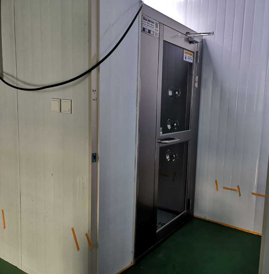 潔凈車間是否必須裝風(fēng)淋室