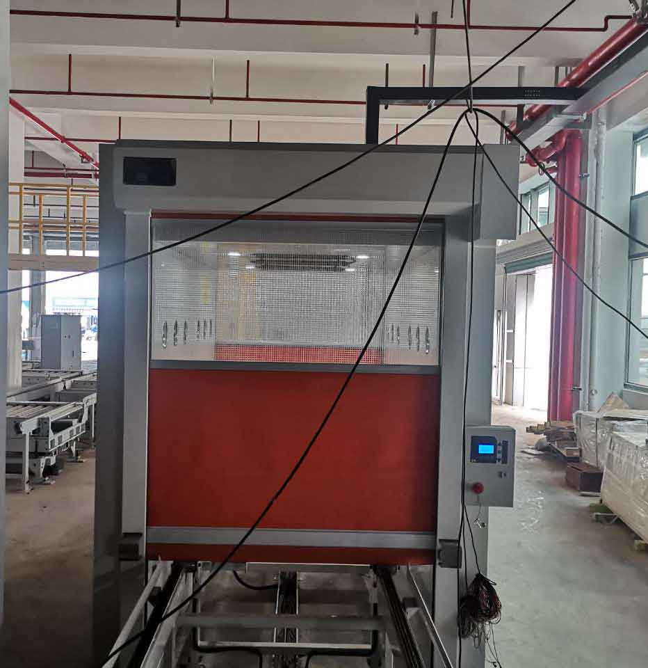 無(wú)塵車間風(fēng)淋室特點(diǎn)分析