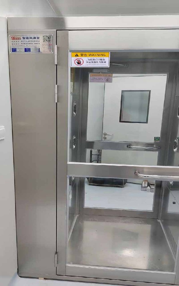 上海電子廠風(fēng)淋室的布局設(shè)計(jì)